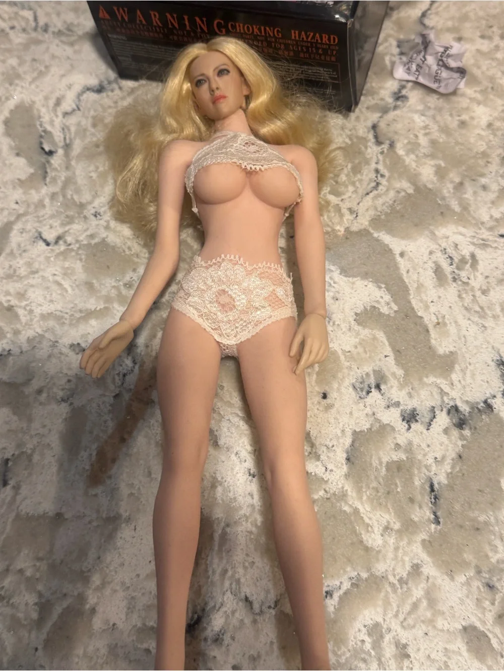 Super flexible 1/6 scale with extra head